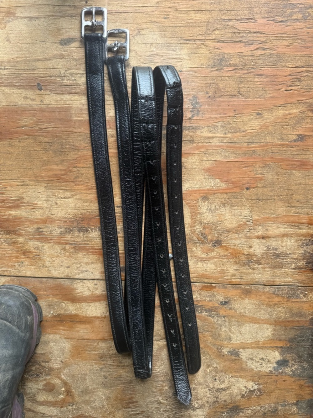 58” black stirrup leathers